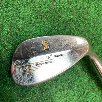 Spalding Pro Series 56 degree SW sand wedge TT R-flex shaft Tour Tech grip RH - Image 1 of 4