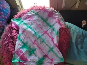 Sparkle Blast Mandala shirt - Picture 1 of 1