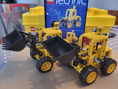 Ein Lego Technic Modell mit Flex System 8828 mit Bauanleitung - Bild 1 von 4