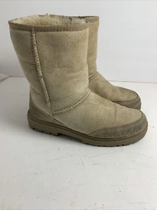 Ugg 5225 Ultra Short Tan Shearling Suede Winter Vintage Boots Size W6 Women's - Picture 1 of 7