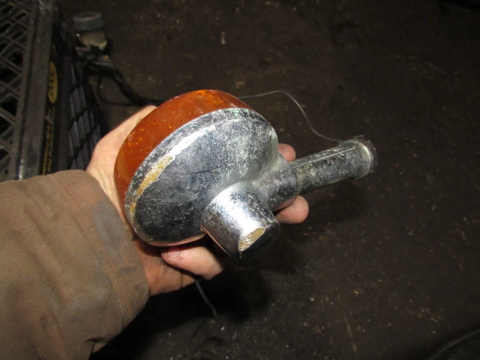 Suzuki GS1000 L 1979 intermitente delantero direccional Foto 1 de 1