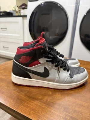 Talla 10 - Jordan 1 Mid Shadow Foto 1 de 4