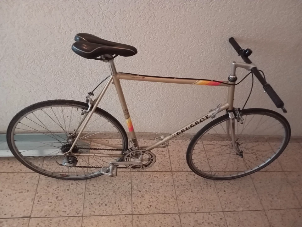 Rennrad Speedbike Strassenrad Alu 700c 28 Zoll Fahrrad 14 Gang Rad Galano Vuelta - Bild 1 von 4