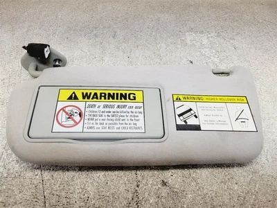 2001-2004 Hyundai Santa Fe Driver Sun Visor w/o Illumination 85201-26250 - Image 1 of 4