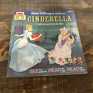 Walt Disney Geschichte von Aschenputtel NUR MITLESEBUCH - Bild 1 von 5
