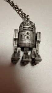 VINTAGE "STAR WARS R2D2" ZINN HALSKETTE NR - Bild 1 von 7
