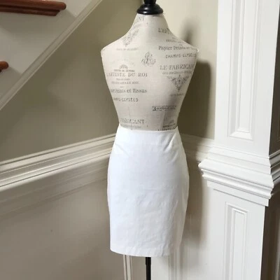 NUEVO CON ETIQUETAS Helmut Lang Mini Falda Mujer 8 Marfil Lápiz Recto Algodón Sarga NUEVA Foto 1 de 4