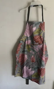 WORLD MARKET Apron Big Pocket 100% Cotton Multi Color Floral - Picture 1 of 9