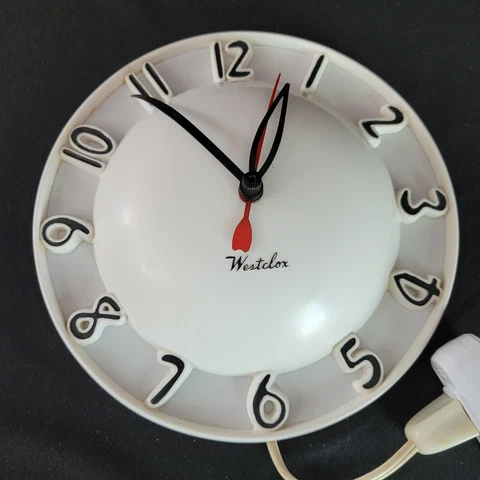 Vintage Westclock MCM White Round Atomic Kitchen Kitschy Wall Clock S8-B Cover