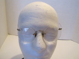 VTG B & L 1/10 12K GF WIRE EYEGLASS FRAMES OCTAGON LENS USED 2 - Picture 1 of 7