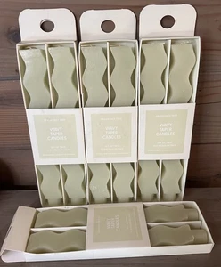 10" Gruppe von 8 Pastell Pistaziengrün Wellenförmige Kegelkerze, Room Essentials - Bild 1 von 3