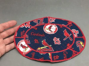 St Louis Cardinals Baseball Mug Rug Mat Doily Dollhouse Rug Hand Made Reversible - Picture 1 of 4
