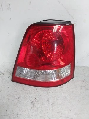 Luz trasera derecha/pasajero Kia Sorento 2006 - ¡leer! (P4485) Foto 1 de 4