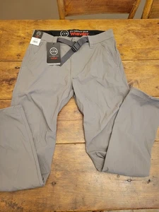 NUEVO Pantalones utilitarios Wrangler ATG gris todo terreno para hombre talla 32x32 con cinturón - Imagen 1 de 5