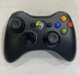 Microsoft Xbox 360 Controller Wireless 1403 - Nero - OEM, testato - Foto 1 di 2