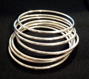 Juego de 7 pulseras brazalete idénticas de plata de ley. - Imagen 1 de 4
