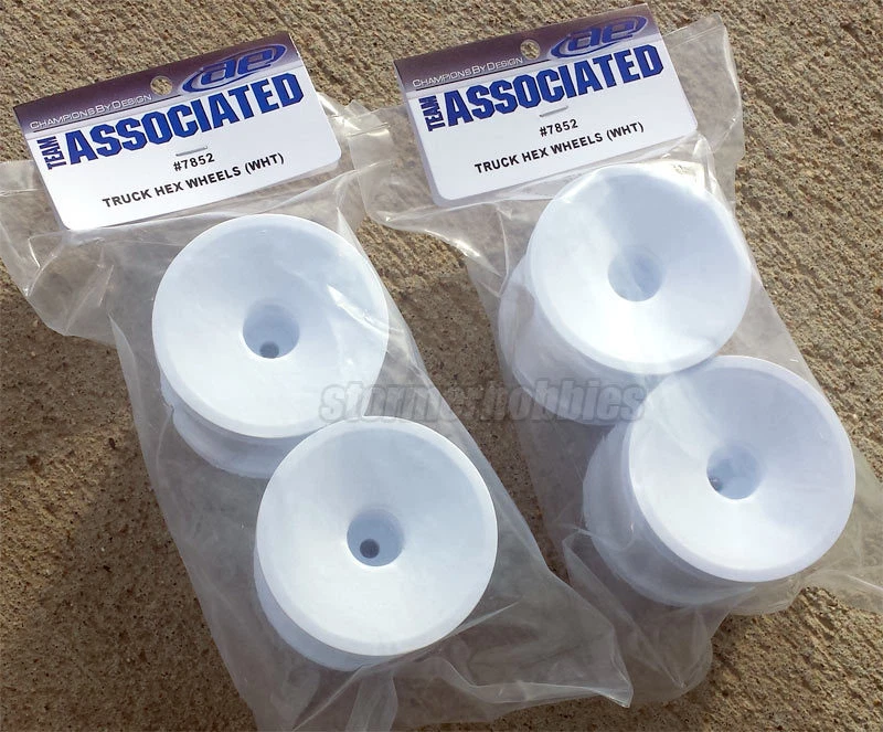 Team Associated RC10T6.1 RC10T5M RC10T4.2 White Wheels (set of 4) ASC7852 - Image 1 of 4