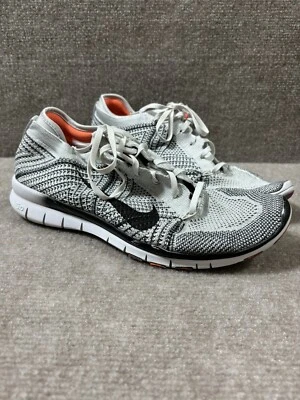NIKE WOMENS FREE TR FLYKNIT 5.0 OREO SIZE 8 WHITE BLACK 718785-100 - Image 1 of 4