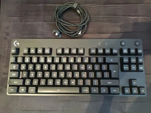 Logitech Pro Ten Keyless Keyboard - Picture 1 of 4