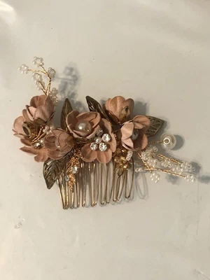 Peine de pelo formal o de novia clip cristal estrás flor perla Foto 1 de 4