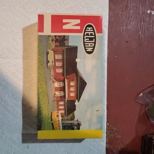 Heljan N Scale Sandy River Station Building Red B 640 (T) MISSING PARTS - Picture 1 of 4