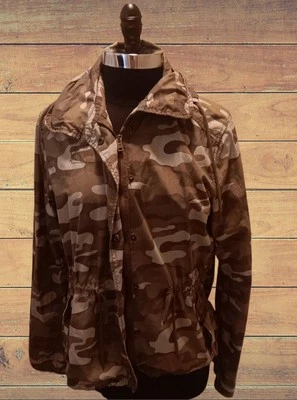 Chaqueta militar camuflada XLarge American Eagle para mujer paracaidista ejército Y2K Foto 1 de 4