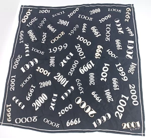Bufanda sedosa de colección Echo 1999 2000 2001 año diseño 21"" x 21 1/2"" cuadrada negra blanca - Imagen 1 de 7