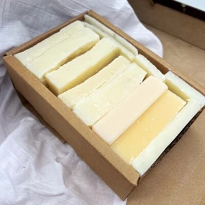 Simplici Roughcut SIMPLY LYE Bar Soap. 40 Oz/1133grams per box. - Picture 1 of 3