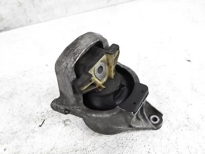 2017 2018 2019 2020 Audi A4 2.0L At Fwd Driver Engine Motor Mount 4M0-199-371-Fc - Image 1 of 4