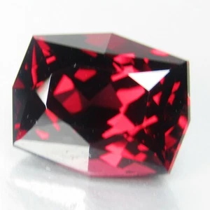 7.76C Natural Unique Pink Raspberry Color Rhodolite Garnet Fancy Cushion - Picture 1 of 5