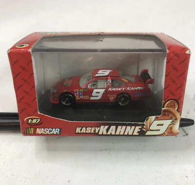 NASCAR #9 Kasey Kahne 1/87 Winner's Circle NASCAR Diecast Car - Image 1 of 4