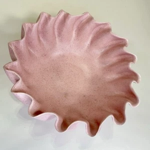 Vintage Large Pink Ruffle Ceramic Bowl Centerpiece 13 Inches - Picture 1 of 8