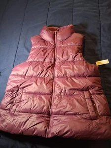 Old Navy Puffer Vest Unisex Wine Full Zip Filled Active Jacket New With Tags L - Picture 1 of 5