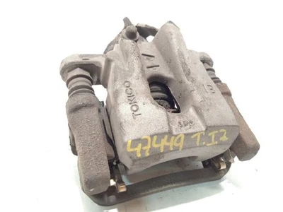 4785012151 PINZA DE FRENO TRASERA IZQUIERDA / 6608659 TOYOTA PRIUS NHW30 PLUG-IN HY Foto 1 de 4