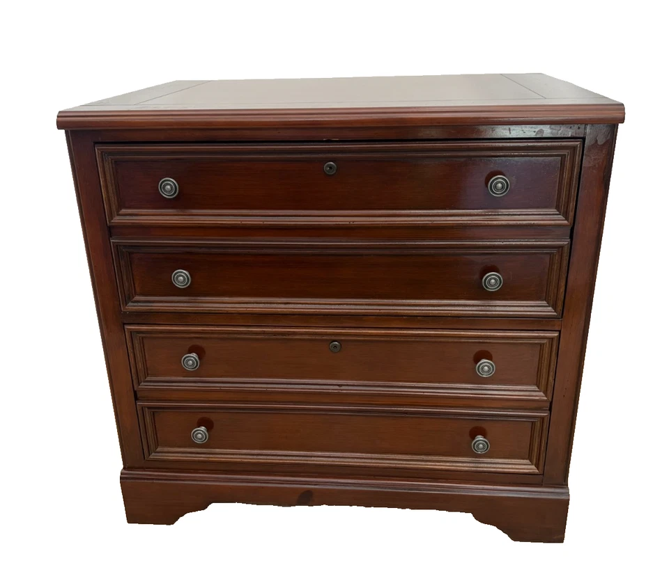 Archivador Lateral, Dos Cajones de Bloqueo Llaves, Altura Escritorio Bandas Caoba Foto 1 de 4