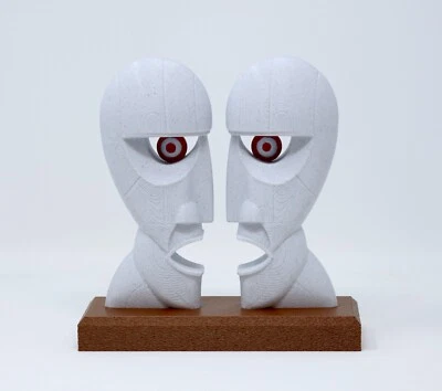 Escultura de escritorio The Division Bell impresa en 3D decoración del hogar. Estatua de dos cabezas. Foto 1 de 4