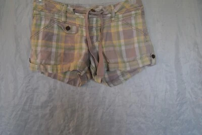 Mini shorts para mujer de Charlotte Russe talla 7 multicolor  Foto 1 de 4