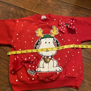 Snoopy Dog Girl’s Size 4 Poly cotton Sweatshirt Christmas Sweat Shirt - Picture 1 of 9