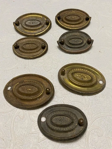 Lot Vintage Hepplewhite Style Drawer Pulls ACORN Backplates 4 Complete 3 Parts Cover