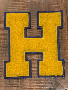 Vintage Yellow & Navy Varsity Letter “H” Chenille Patch – Felt Backing 5⅜" x 6⅜" - Picture 1 of 2