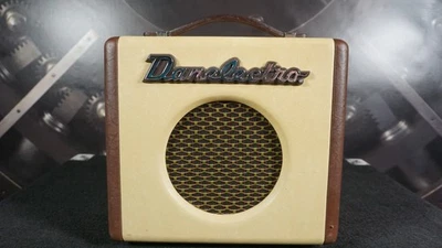 Danelectro Dirty Thirty Guitar Combo Amp - image 1 of 4