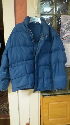 Chaqueta de plumón de ganso azul vintage Foto 1 de 4