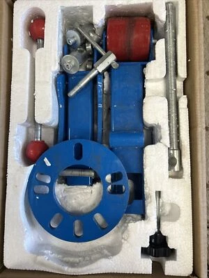 Herramienta de rodillo de guardabarros de alta resistencia para reformar el arco de la rueda Foto 1 de 3