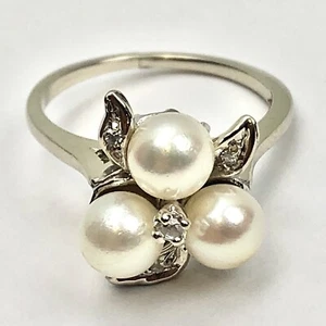 Vintage 14K White Gold Ring 4 Small Diamonds 3 Pearls 5.7mm Size 6.75 Broken - Picture 1 of 12