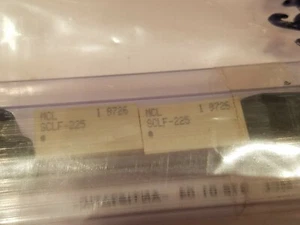 1 pieza de Mini Circuitos SCLF-225 Filtro de Paso Bajo CC - 225 MHz - Imagen 1 de 1