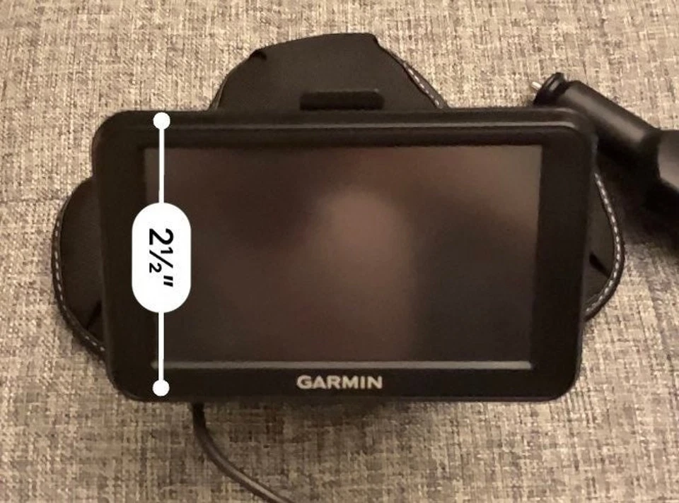 佳明 nuvi 40LM 5 英寸 GPS 导航仪 带永久地图、安装和充电器 — 第 1/4 张图片