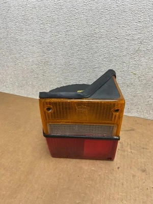 Luz trasera lateral izquierda Saab 900 1987 a 1994 conductor R3599 DW Foto 1 de 4