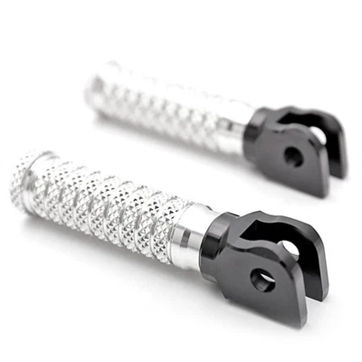 Reposapiés delanteros plateados M-Grip para Suzuki Boulevard M50 05-19 18 17 16 Foto 1 de 4