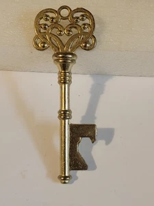 Skeleton Key Goldtone - Picture 1 of 3