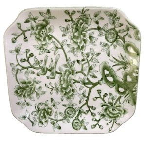 Andrea von Sadek 9,5"x 9,5" dekorativer Teller wunderschön geprägtes Blumendesign - Bild 1 von 4